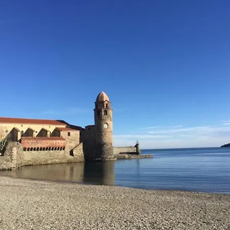 Apartment 66b - Beautiful Flat 800m From The Sea With Private Parking *
