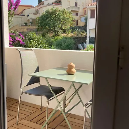 66b - Beautiful Flat 800m From The Sea With Private Parking Apartmán *