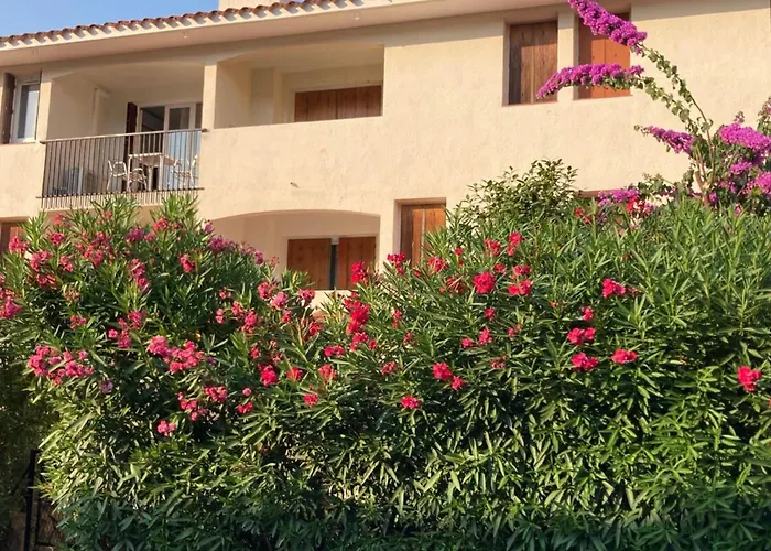 Διαμέρισμα 66b - Beautiful Flat 800m From The Sea With Private Parking